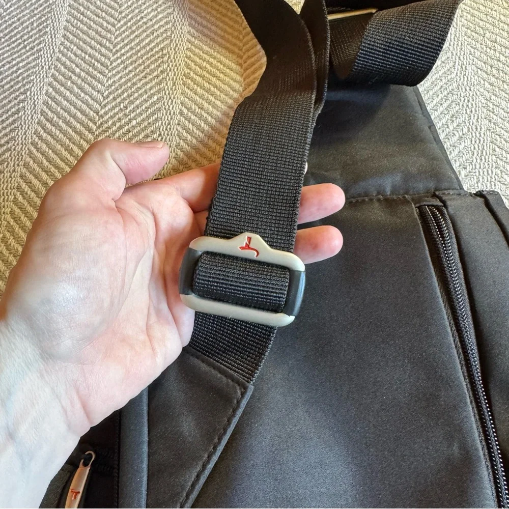 Travelon RFID Anti-Theft Crossbody Sling Bag, Black, EUC‎ - Picture 9 of 13